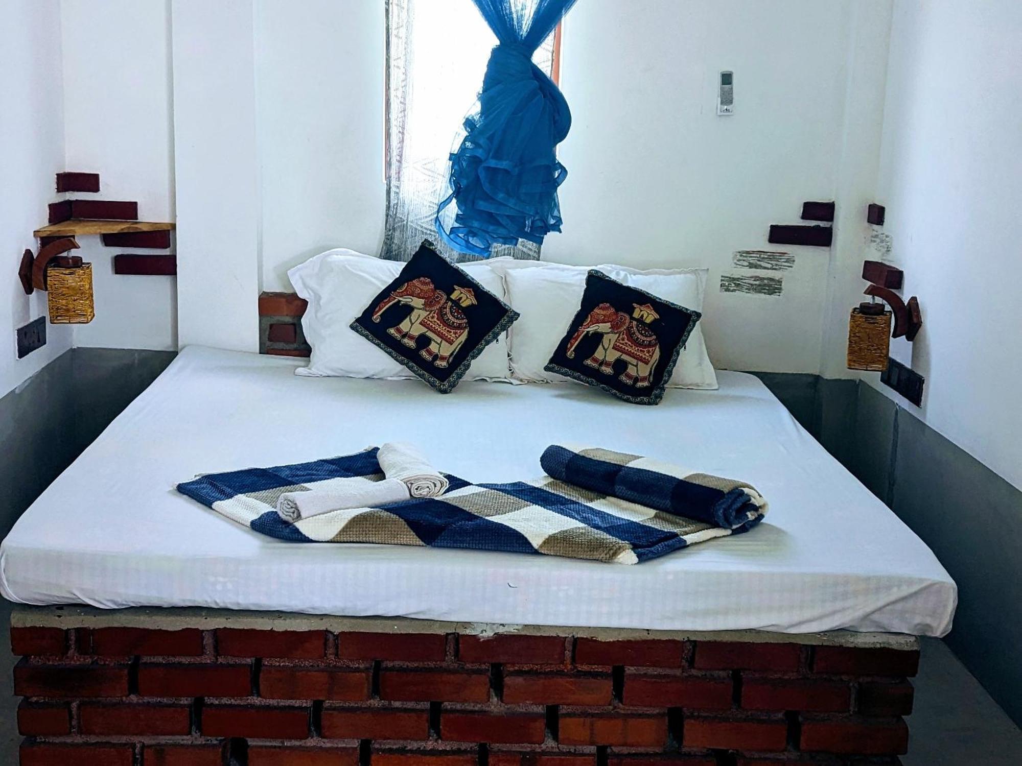 Wilpattu Green Cabin Achchamulai الغرفة الصورة